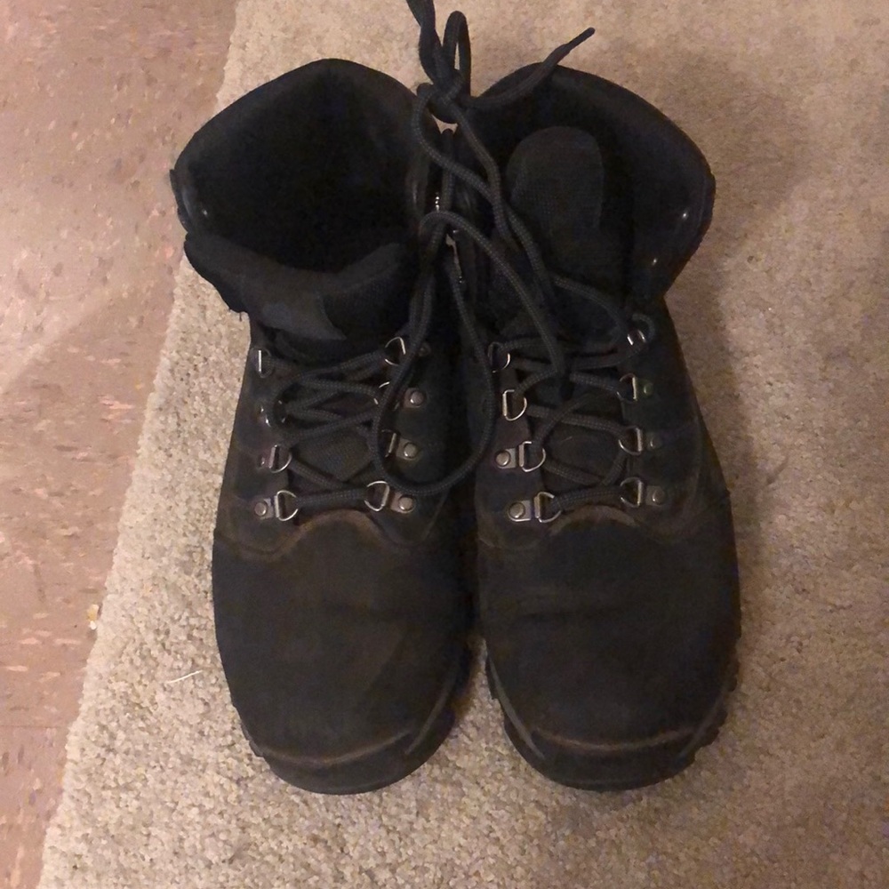 Men’s Timberland hiking boots